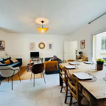 Casa Douce Angevine Hébergement de vacances *